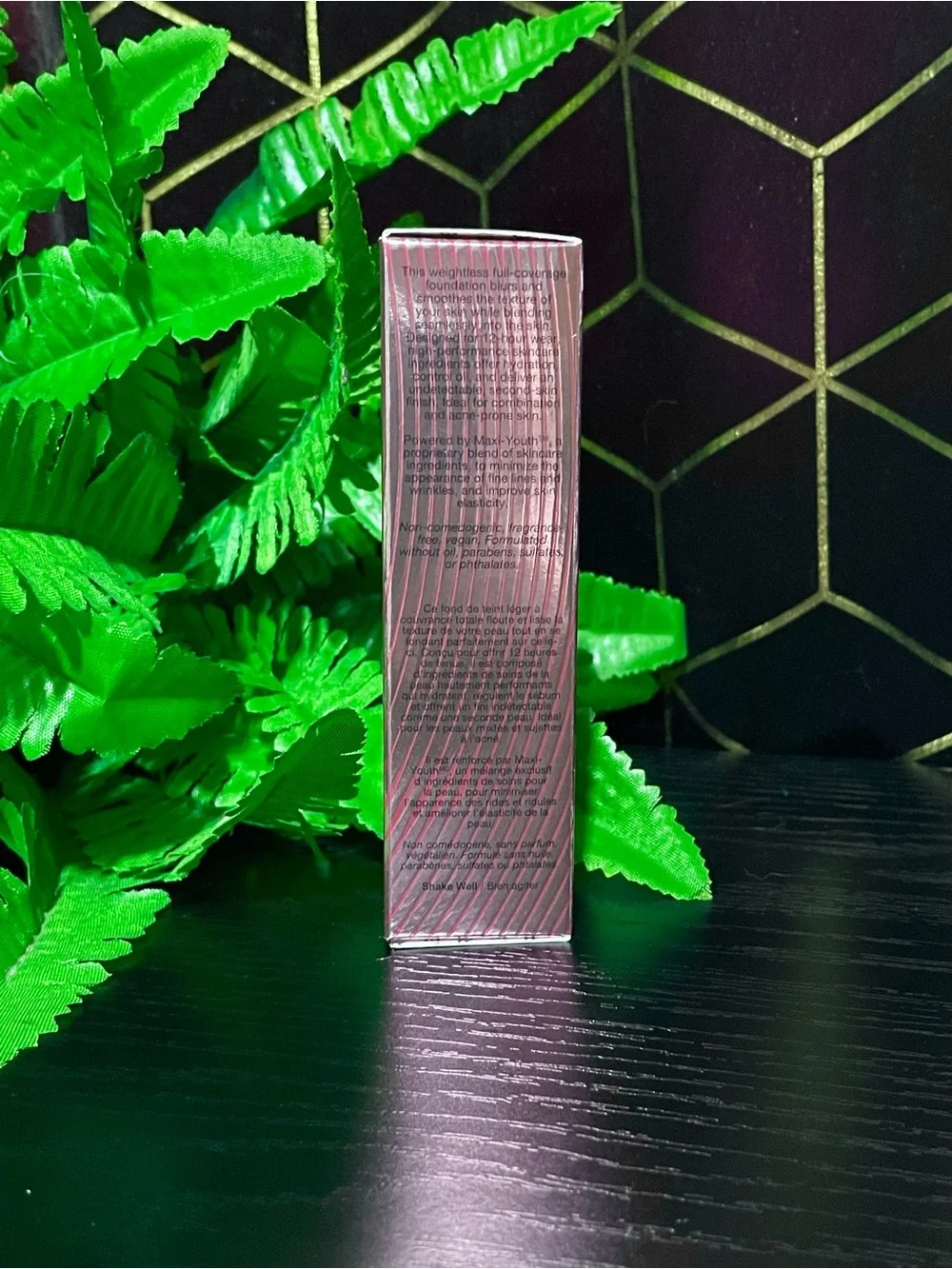 LAWLESS Skin-Plumping Line Smoothing Foundation - Fair 4L